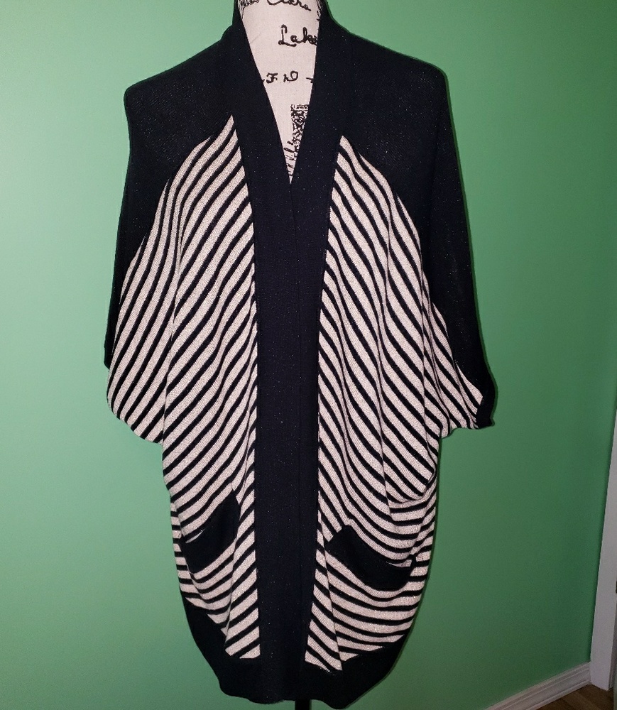 Nwot Chico's Travelers Collection Cardigan sz2(L)